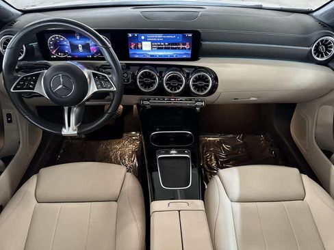 Used 2025 Mercedes-Benz CLA 250 4MATIC w/ Winter Package image 23