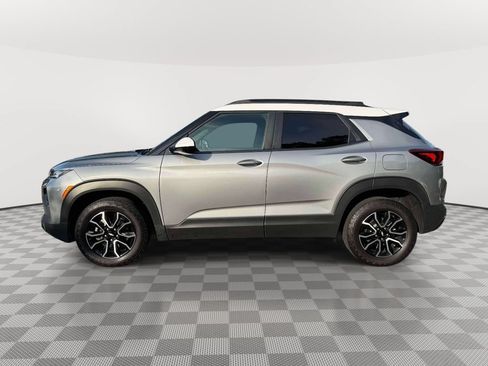 Used 2023 Chevrolet TrailBlazer ACTIV w/ Convenience Package AWD/4WD image 4