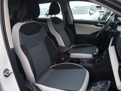 New 2026 Volkswagen Taos S image 18