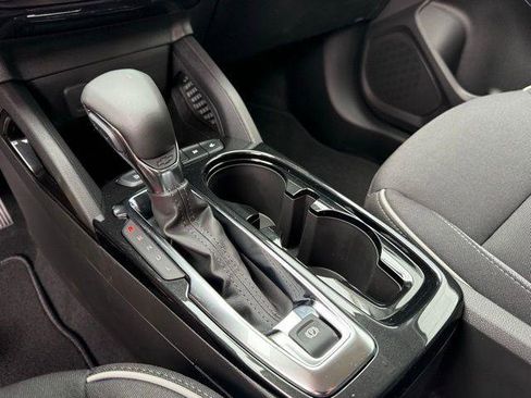 New 2026 Chevrolet TrailBlazer LT w/ Convenience Package FWD image 9
