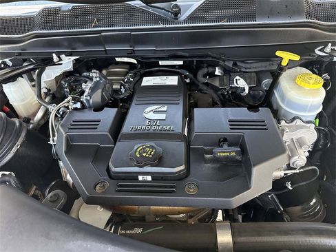Used 2021 RAM 3500 Laramie image 28
