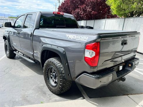 Used 2018 Toyota Tundra SR5 w/ TRD Off Road Package image 5