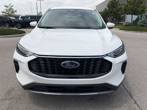 Used 2023 Ford Escape Active w/ Tech Pack #2 FWD image 2