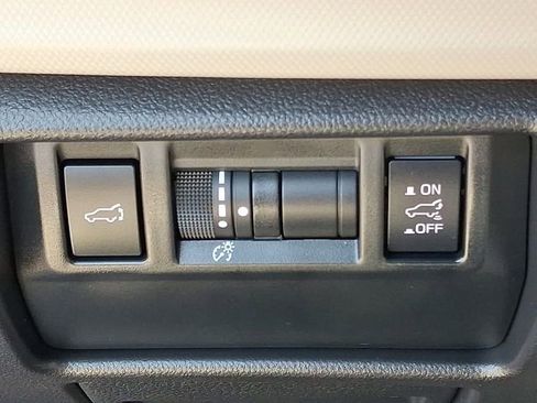 Certified 2025 Subaru Forester Premium w/ Convenience Package #1 AWD/4WD image 25