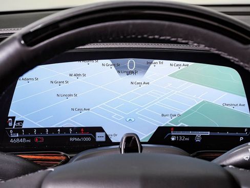 Used 2024 Cadillac Escalade Premium Luxury w/ Performance Package image 27