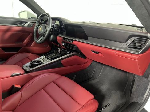Certified 2022 Porsche 911 Carrera 4S image 20