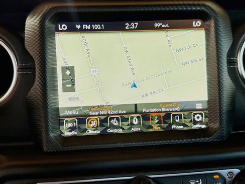 Certified 2022 Jeep Wrangler Unlimited Sahara w/ Cold Weather Group AWD/4WD image 14