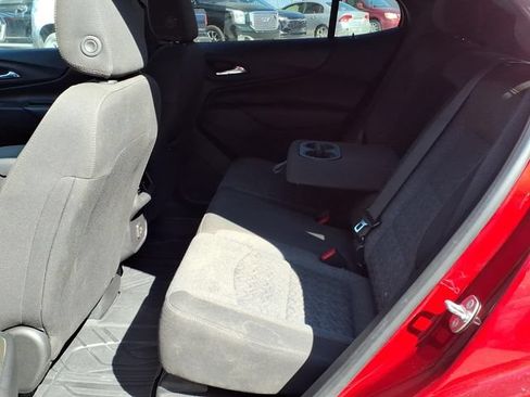 Used 2023 Chevrolet Equinox LT AWD/4WD image 13