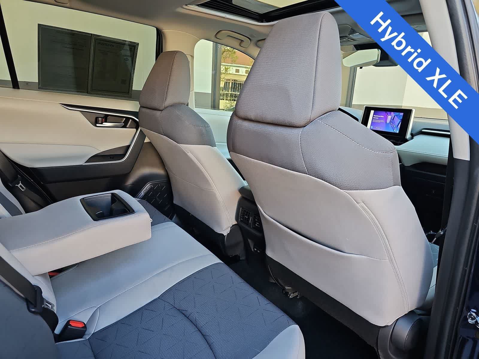 Used 2024 Toyota RAV4 XLE w/ Convenience Package AWD/4WD image 16