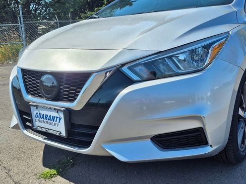 Used 2021 Nissan Versa SV image 9