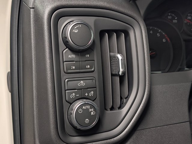 New 2026 Chevrolet Silverado 1500 Custom Trail Boss AWD/4WD image 17