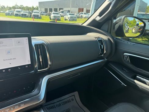 New 2026 Ford Expedition Max Platinum w/ Stealth Appearance Package AWD/4WD image 37