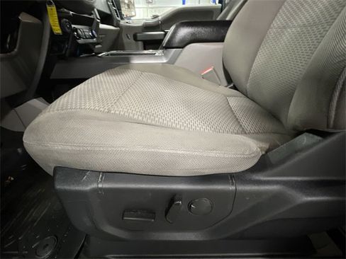 Used 2019 Ford F150 XLT w/ Equipment Group 302A Luxury image 18