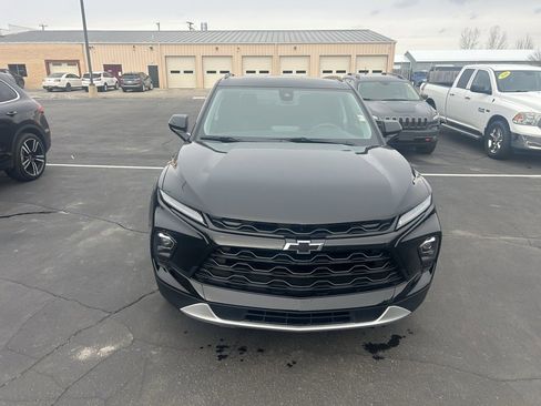 New 2025 Chevrolet Blazer LT w/ Convenience Package image 4