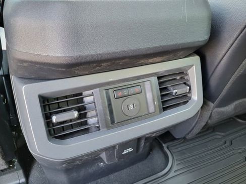 Used 2025 Ford F250 Lariat w/ FX4 Off-Road Package AWD/4WD image 24