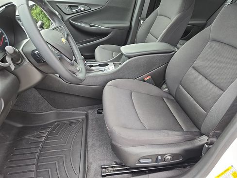 Used 2023 Chevrolet Malibu RS w/ Driver Confidence Package FWD image 18
