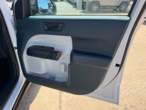 Used 2023 Ford Maverick XLT FWD image 18