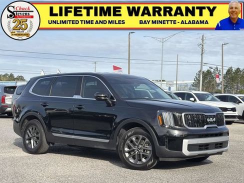 Used 2025 Kia Telluride LX FWD image 1