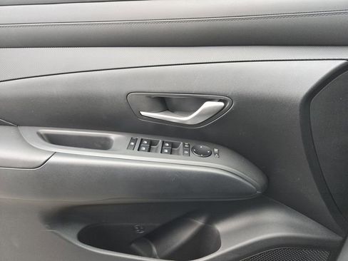 Used 2025 Hyundai Tucson Blue image 17