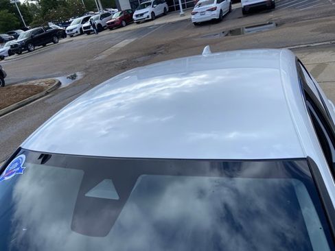 Used 2023 Honda Accord LX image 28