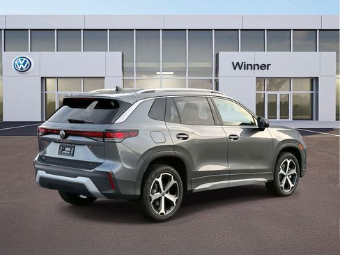 New 2026 Volkswagen Tiguan SE image 5