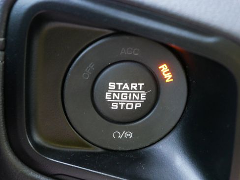 Used 2024 Jeep Wrangler Unlimited Rubicon image 28