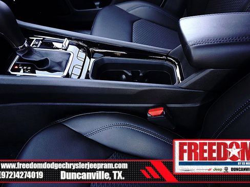 New 2026 Jeep Compass Latitude image 35