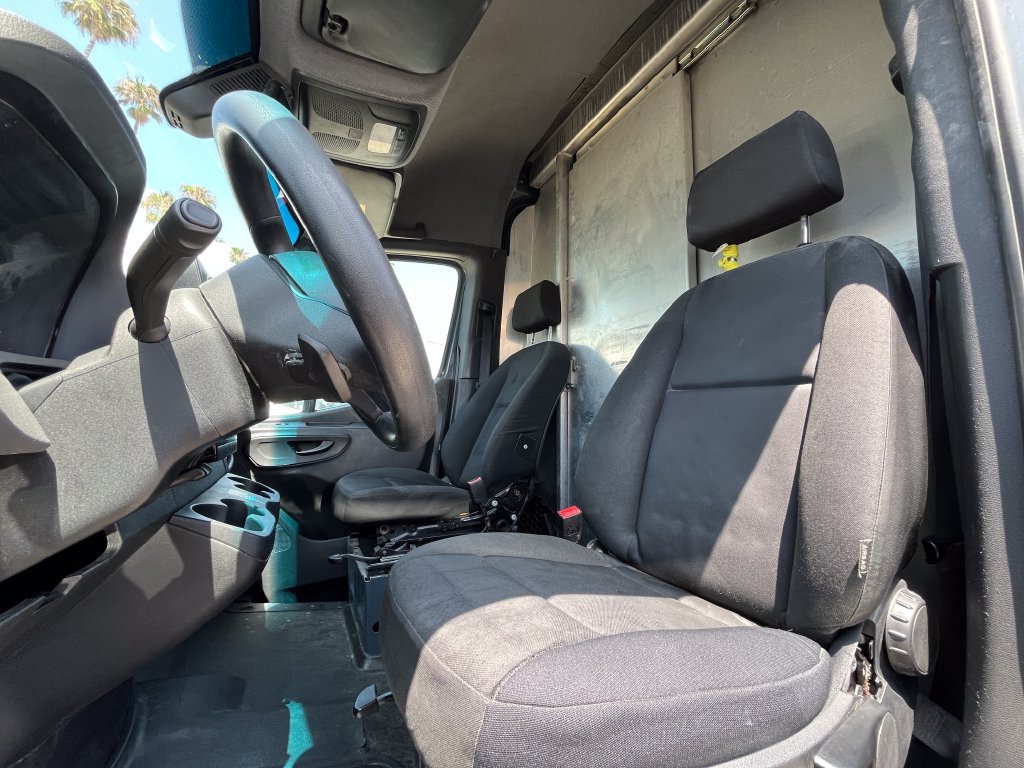 Used 2019 Mercedes-Benz Sprinter 170 image 14