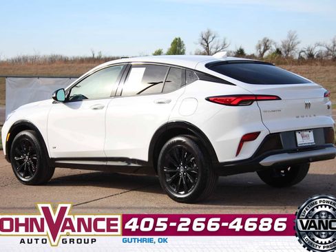 Used 2025 Buick Envista Sport Touring w/ Convenience I Package image 7