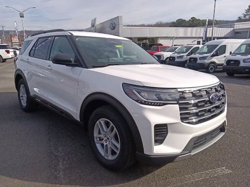 New 2026 Ford Explorer Active image 1