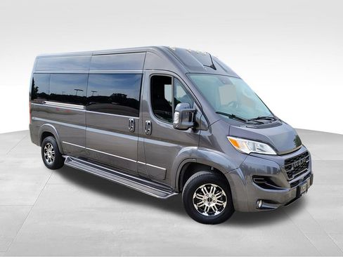 Used 2023 RAM ProMaster 2500 w/ Driver Convenience Group FWD image 2
