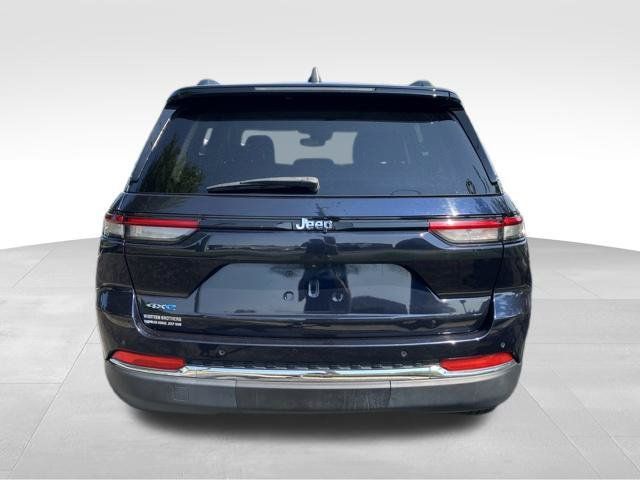 Used 2024 Jeep Grand Cherokee Limited 4xe AWD/4WD image 6