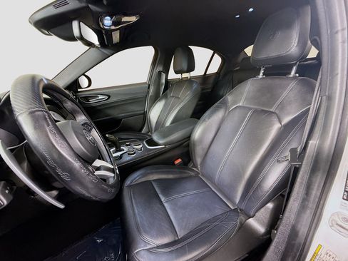 Used 2022 Alfa Romeo Giulia Sprint RWD image 22