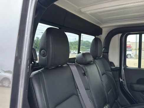 Used 2021 Jeep Gladiator Overland w/ Popular Equipment Package AWD/4WD image 67