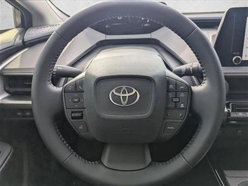 New 2026 Toyota Prius LE image 12