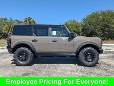 New 2026 Ford Bronco Badlands AWD/4WD image 4