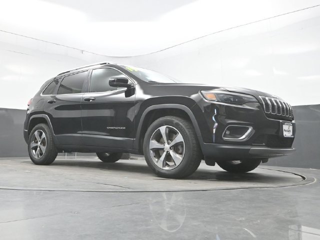 Used 2019 Jeep Cherokee Limited AWD/4WD image 26