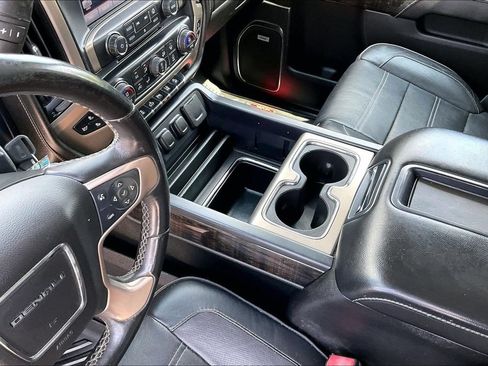 Used 2015 GMC Sierra 1500 Denali w/ Driver Alert Package AWD/4WD image 15