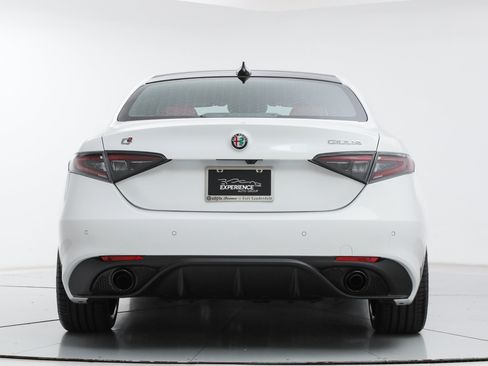 New 2026 Alfa Romeo Giulia w/ Driving Assist Package RWD image 4
