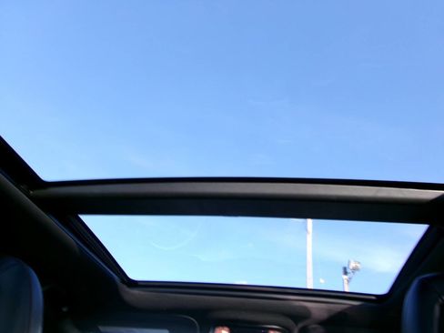 Used 2018 Jeep Grand Cherokee Trailhawk w/ Trailhawk Luxury Group image 9