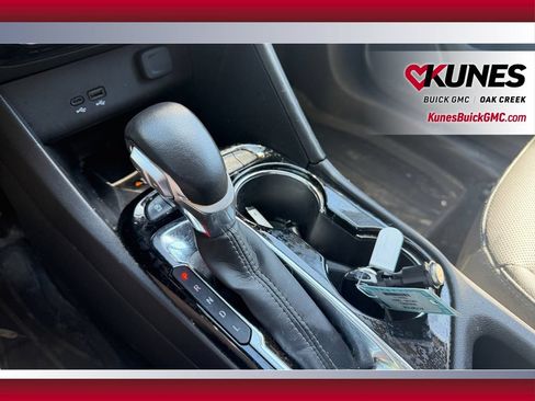 Used 2024 Buick Encore GX Sport Touring w/ Comfort Package AWD/4WD image 21