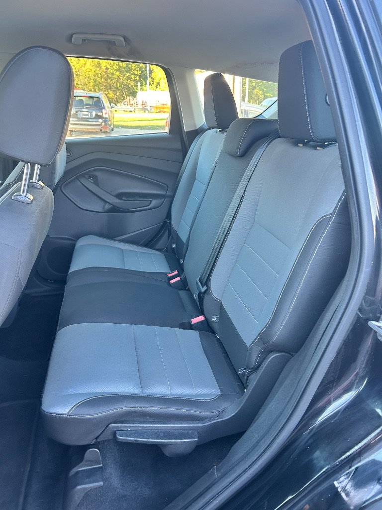 Used 2017 Ford Escape S FWD image 7