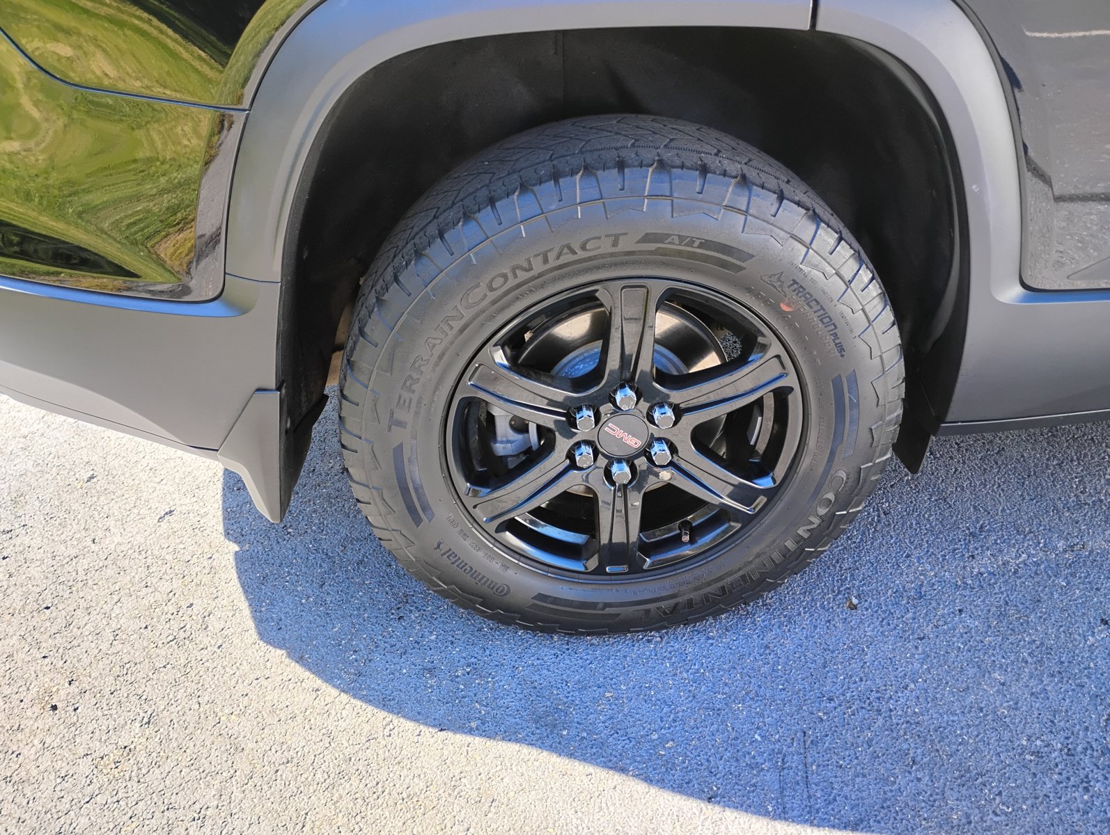 Used 2021 GMC Acadia AT4 w/ Technology Package AWD/4WD image 31