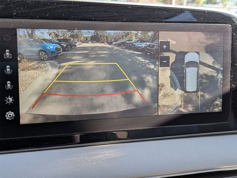 Used 2021 Hyundai Palisade Limited image 24