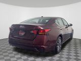 Used 2025 Nissan Altima 2.5 SV image 4