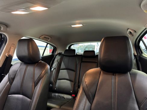 Used 2017 MAZDA MAZDA3 Touring image 19