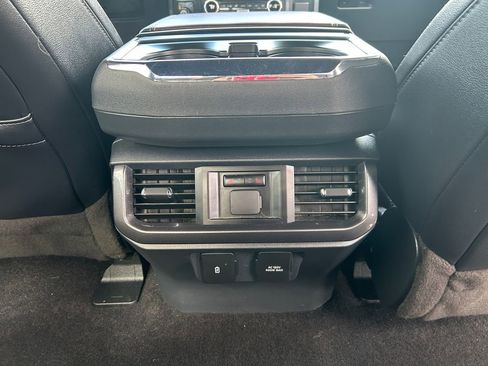 Used 2023 Ford F150 Lariat w/ Equipment Group 502A High image 26