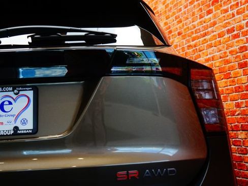 Certified 2025 Nissan Kicks SR AWD/4WD image 72