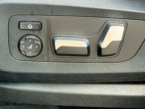 Used 2019 BMW X5 xDrive40i w/ Convenience Package AWD/4WD image 25