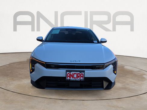 Certified 2025 Kia K4 EX image 3